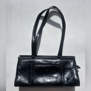Baci Classic Black Leather Shoulder Bag